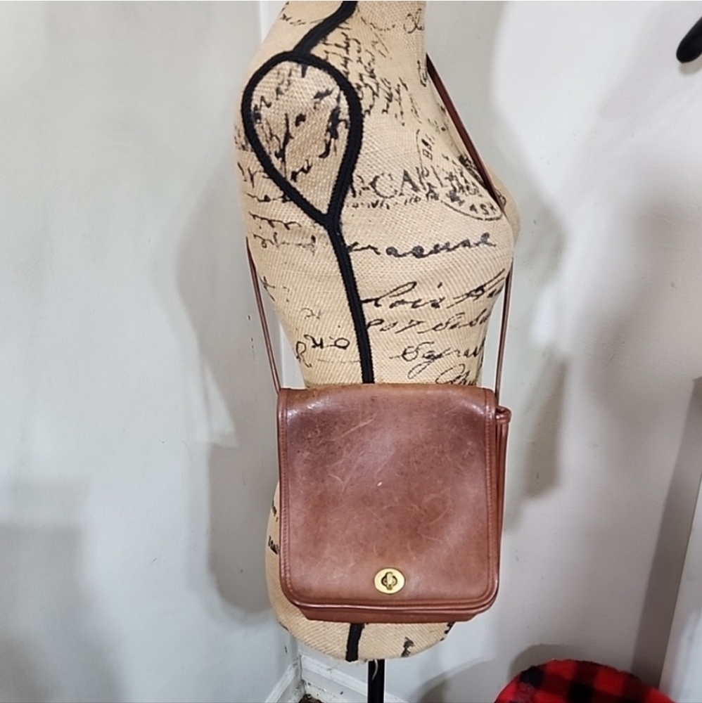 Vintage Coach Shoulder Bag - Picture 13 of 13